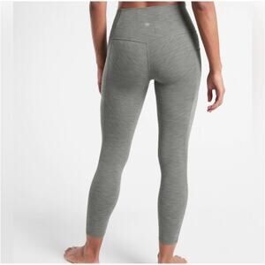 Athleta Leggings Womens Medium Green Gray Salutation Stash 7/8 Yoga Pilates Gym
